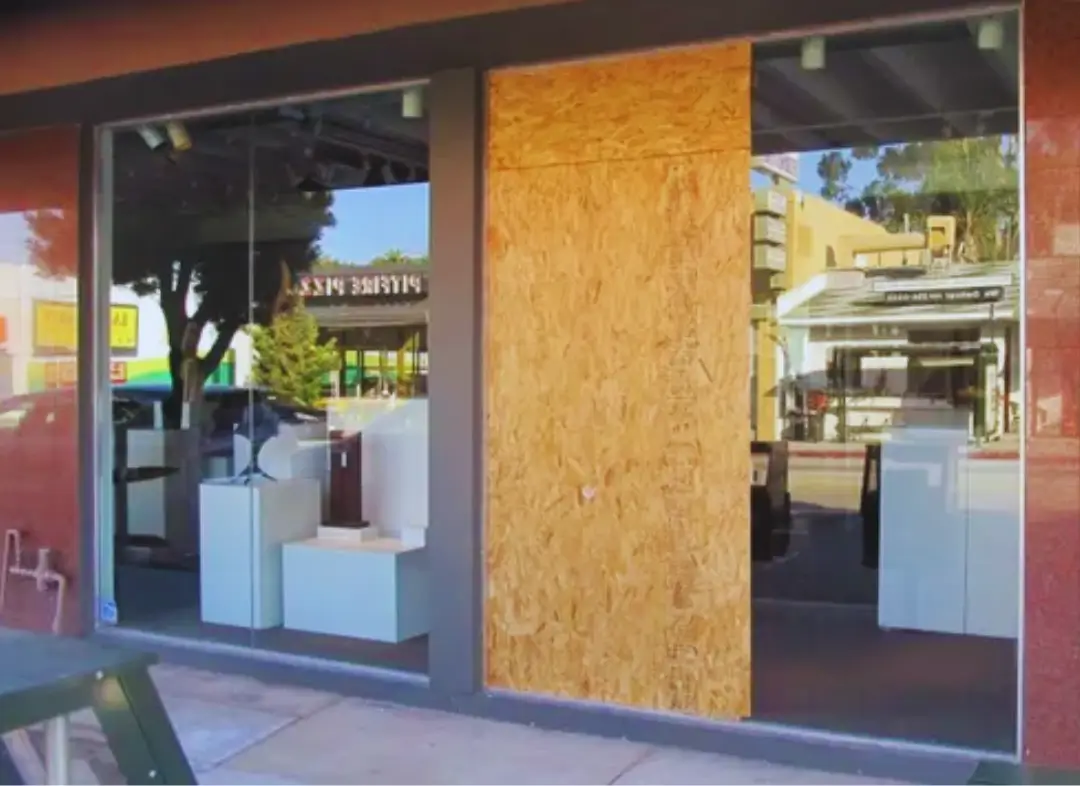 Mise en sécurité fermeture provisoire Saint-Privat-des-Vieux